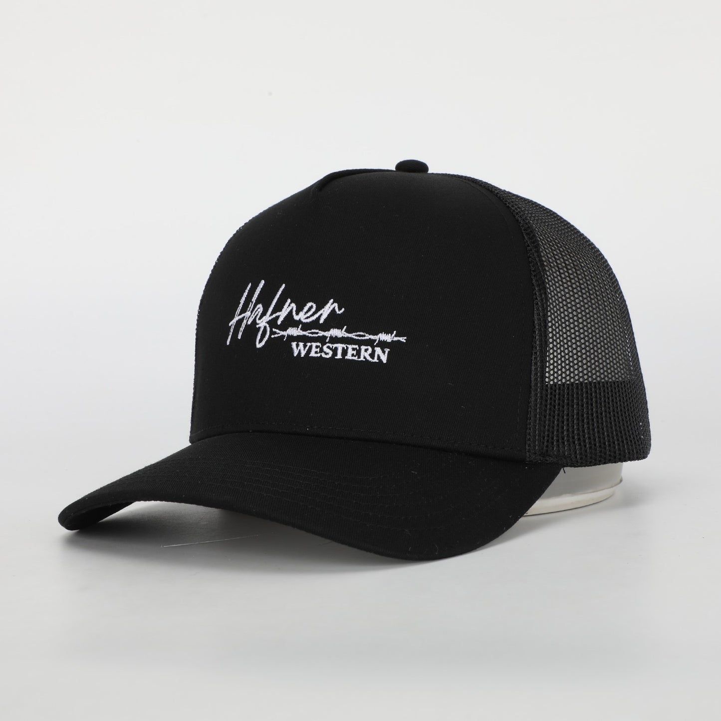 The Classic Trucker - Black